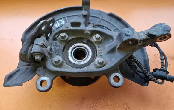 Fiat 500X Front wheel hub 16J13X C544