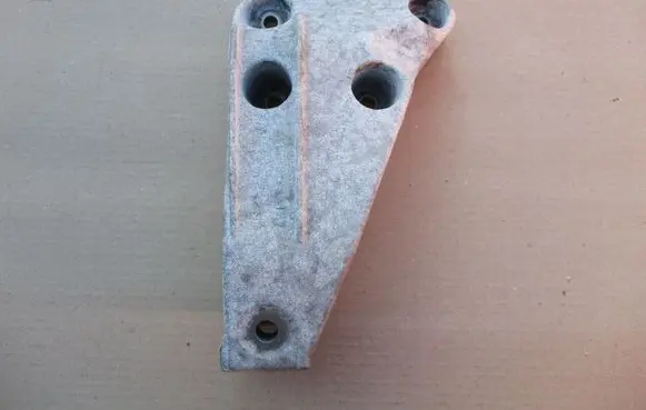 BMW 5 F10 F11 Engine mounting bracket 6794167