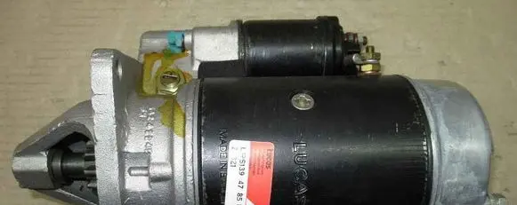 Land Rover Series III Starter motor LRS139I