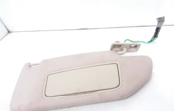 Volvo V70 Sun visor