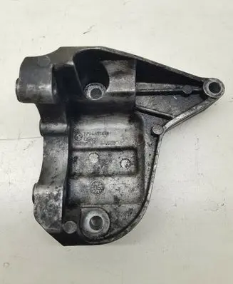 BMW 3 E90 E91 Power steering pump mounting bracket 779445501 nr6011