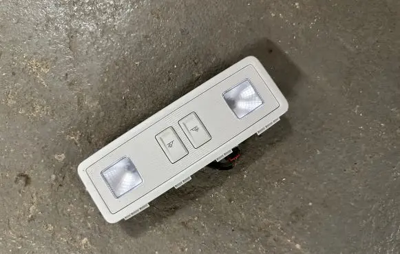 Volkswagen Polo VI Rear seat light 2GA947290