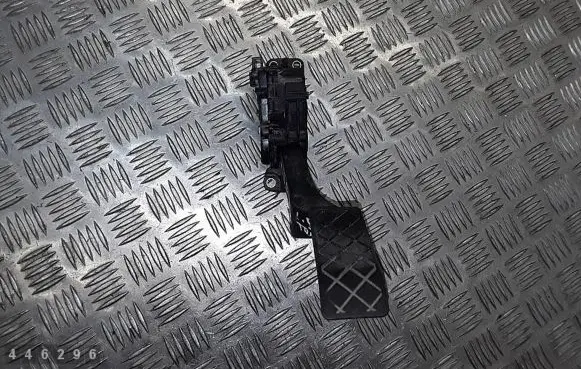 Volkswagen Transporter - Caravelle T5 Accelerator throttle pedal 7H1721503D