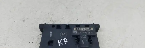 Mercedes-Benz C W203 Door control unit/module 2038201585