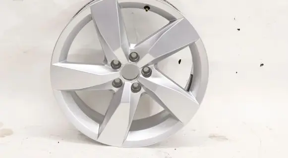 Volkswagen T-Cross R17 alloy rim 