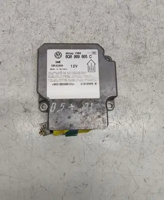 Volkswagen PASSAT B5.5 Airbag control unit/module 6Q0909605C