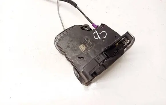 Opel Insignia B Rear door lock 915C3039076
