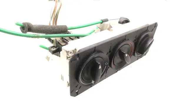 Audi A4 S4 B5 8D Climate control unit 893959511