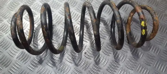 Audi 80 90 S2 B4 Front coil spring