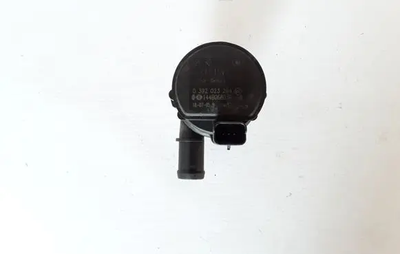 Renault Megane IV Electric auxiliary coolant/water pump 144B06803R