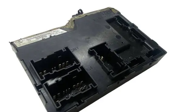 Ford Fiesta Comfort/convenience module 8V5115K600EG 030107085501 116RA000084