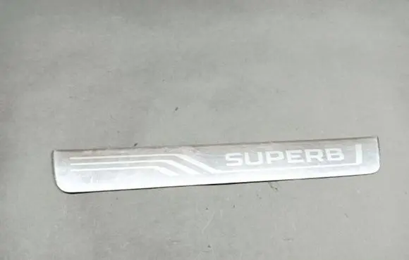Skoda Superb B8 (3V) Front sill trim cover 3V0853557D 8SD1426CZ