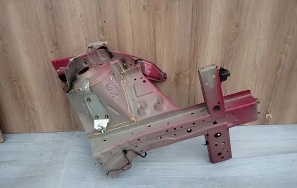 Nissan Micra Front side member 