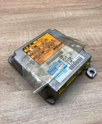 Toyota Avensis Verso Airbag control unit/module 8917044050 2310002460