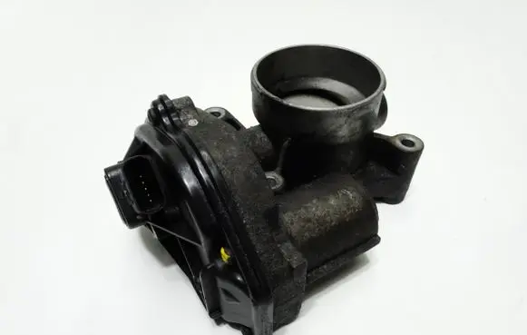 Ford Focus Throttle valve 4M5GFA