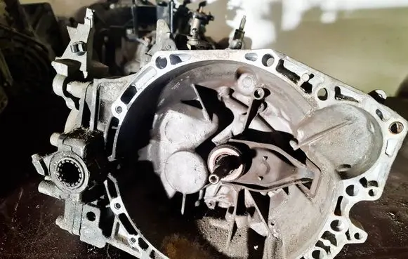 Citroen C4 I Manual 6 speed gearbox 9644531580 20MB01
