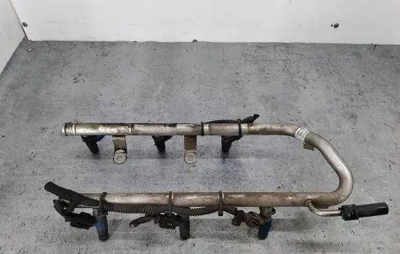 Fuel main line pipe