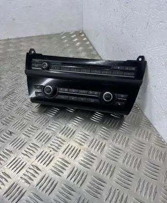 BMW 5 F10 F11 Climate control unit 9352761 0002077172