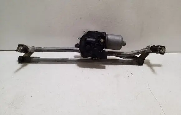 Front wiper linkage and motor