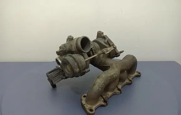 Volkswagen Golf V Turbo system vacuum part 03C145701K