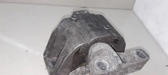Volkswagen Golf IV Engine mount bracket 1J0199262BF