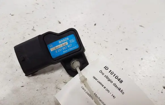 Opel Zafira B Air pressure sensor 0281002437
