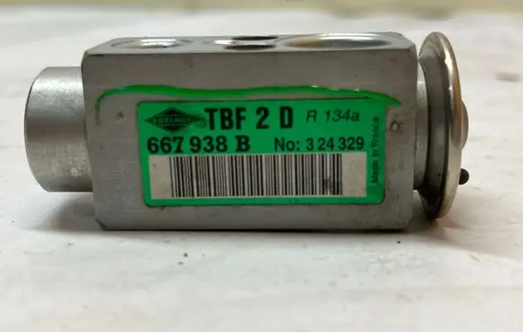 Air conditioning (A/C) expansion valve