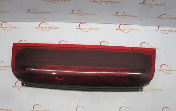 Ford Grand Tourneo Connect Third/center stoplight L90003629