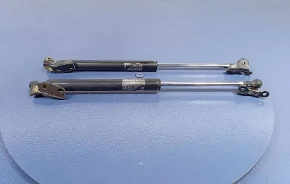 Honda Jazz Shock absorber/damper mounting bracket 