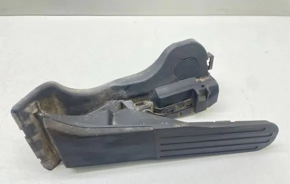 Volkswagen Golf VI Accelerator throttle pedal 1K1721503AA