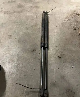 Mercedes-Benz Vito Viano W639 Tailgate/trunk strut/damper A6399800164 2072QD0755N