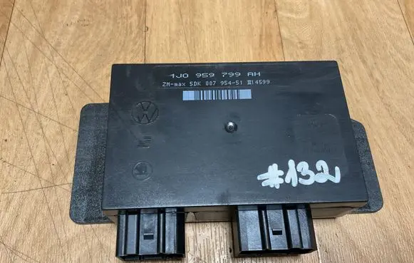 Volkswagen PASSAT B5 Comfort/convenience module 1J0959799AH 5DK00795451