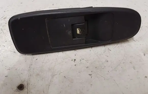 Citroen C4 I Picasso Electric window control switch 966393777ZD