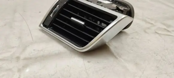 Mercedes-Benz ML W166 Dashboard side air vent grill/cover trim A1668309200