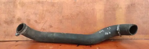 Iveco Daily 35 - 40.10 Intercooler hose/pipe 504275574