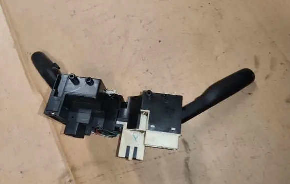 Chrysler Stratus Wiper turn signal indicator stalk/switch 4607057