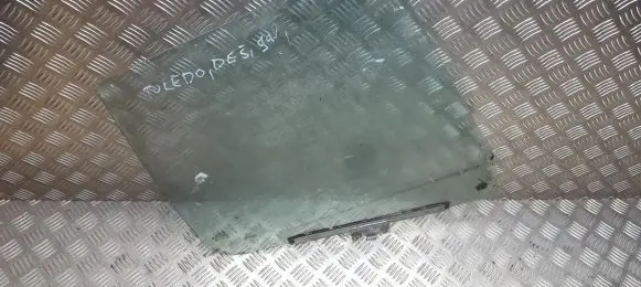 Seat Toledo I (1L) Rear door window glass