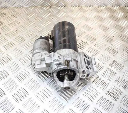 BMW 5 F10 F11 Starter motor 0001148509
