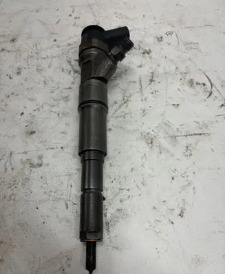 BMW 5 E60 E61 Fuel injector 0445110219 7792096
