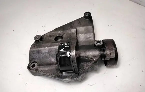 BMW 5 E39 Air conditioning tensioner 6152247388