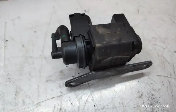 Audi A7 S7 4G Turbo solenoid valve 059145245B
