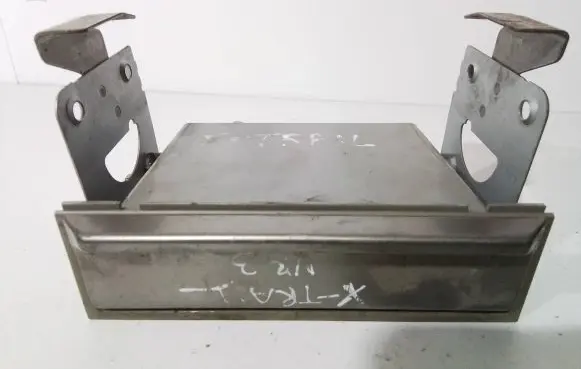 Nissan X-Trail T30 Glove box 6847544F00 6847515020
