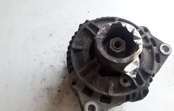 Ford Mondeo MK II Generator/alternator 93B
