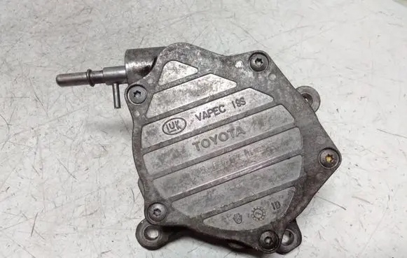 Toyota Corolla Verso AR10 Vacuum pump 15030759
