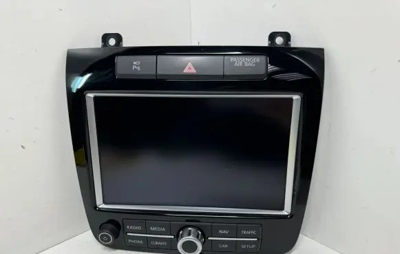 Volkswagen Touareg II Screen/display/small screen 7P6919603