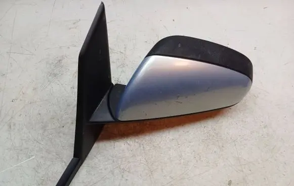 Mitsubishi Colt Front door electric wing mirror E9024259 E9014259 014259