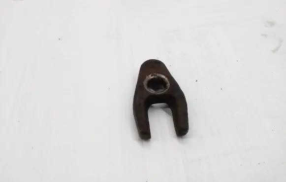 Opel Vivaro Fuel Injector clamp holder