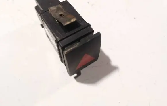 Volkswagen Polo Hazard light switch 6q0953235a