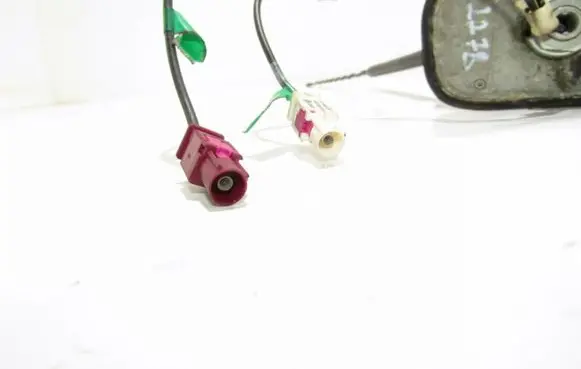 Skoda Octavia Mk2 (1Z) Radio antenna kodo