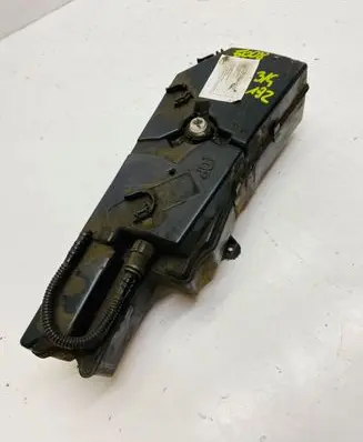 Peugeot Partner AdBlue liquid reservoir 9672052180